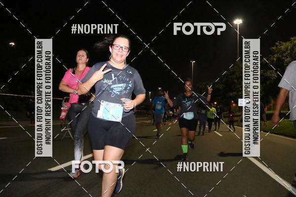 Buy your photos of the eventNight Run 2019 - Pop - Rio de Janeiro on Fotop