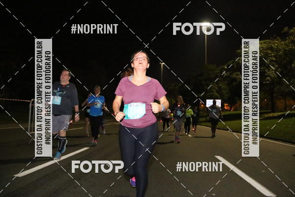Buy your photos of the eventNight Run 2019 - Pop - Rio de Janeiro on Fotop