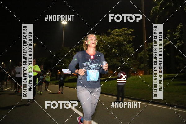 Buy your photos of the eventNight Run 2019 - Pop - Rio de Janeiro on Fotop