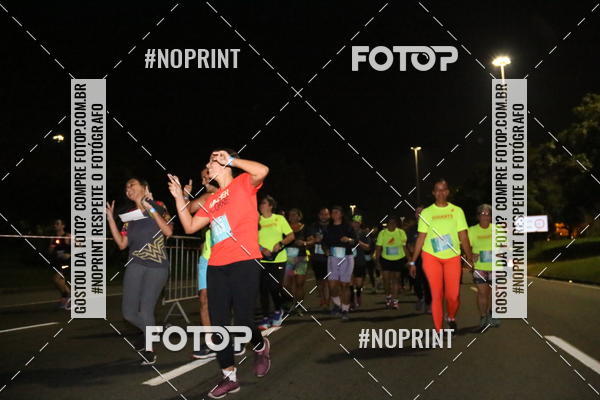 Buy your photos of the eventNight Run 2019 - Pop - Rio de Janeiro on Fotop