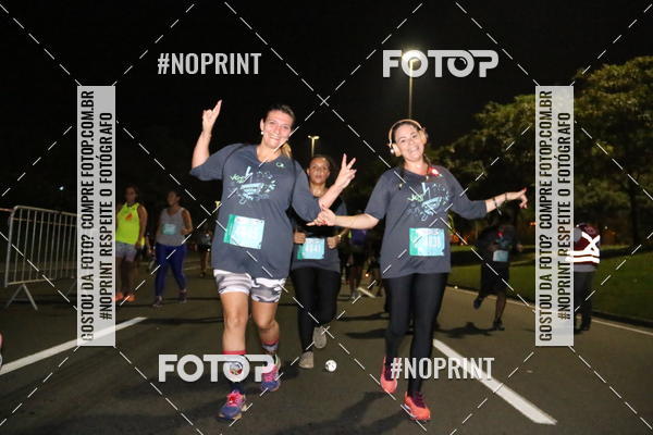 Buy your photos of the eventNight Run 2019 - Pop - Rio de Janeiro on Fotop