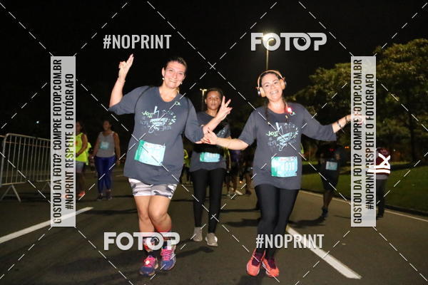 Buy your photos of the eventNight Run 2019 - Pop - Rio de Janeiro on Fotop