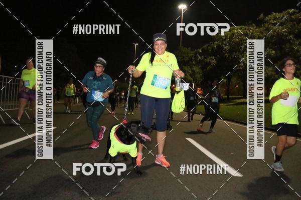 Buy your photos of the eventNight Run 2019 - Pop - Rio de Janeiro on Fotop