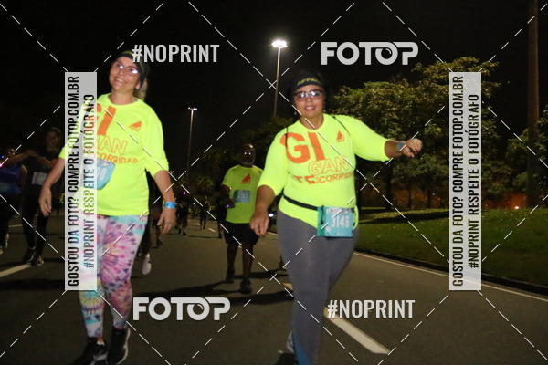Buy your photos of the eventNight Run 2019 - Pop - Rio de Janeiro on Fotop