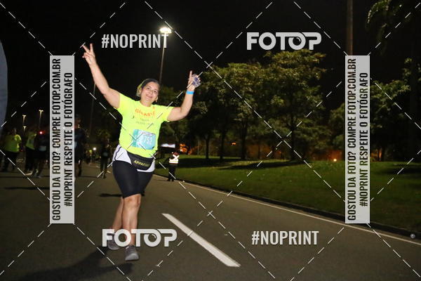 Buy your photos of the eventNight Run 2019 - Pop - Rio de Janeiro on Fotop
