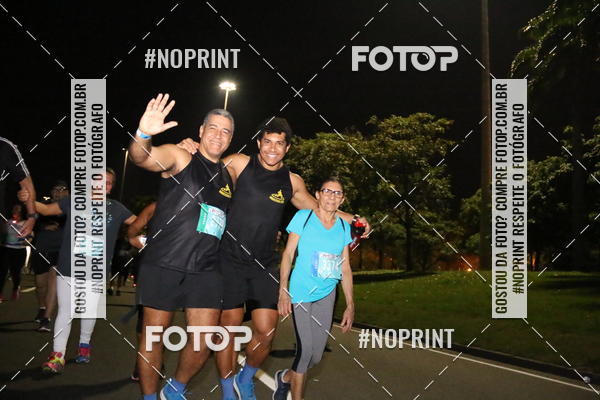 Buy your photos of the eventNight Run 2019 - Pop - Rio de Janeiro on Fotop