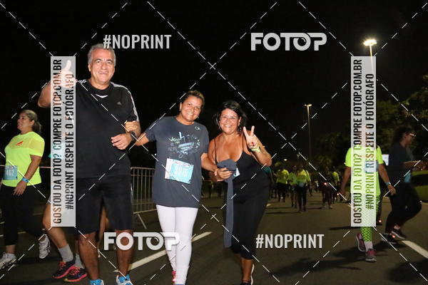 Buy your photos of the eventNight Run 2019 - Pop - Rio de Janeiro on Fotop