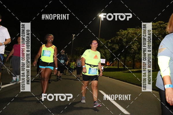 Buy your photos of the eventNight Run 2019 - Pop - Rio de Janeiro on Fotop