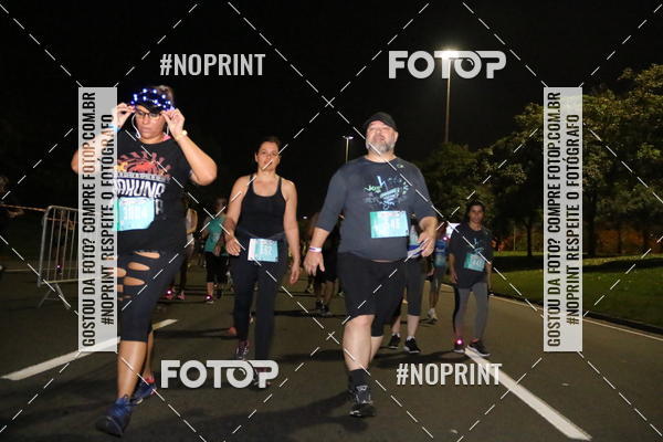 Buy your photos of the eventNight Run 2019 - Pop - Rio de Janeiro on Fotop