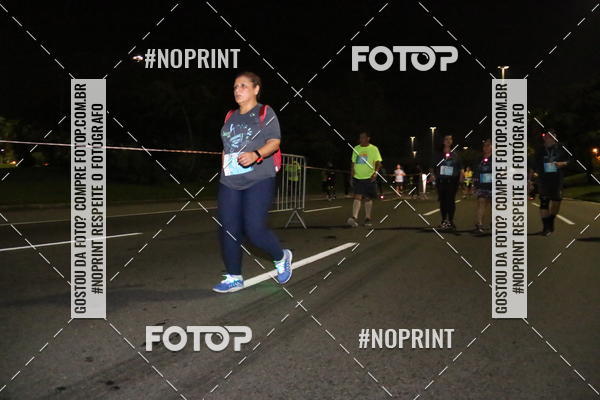 Buy your photos of the eventNight Run 2019 - Pop - Rio de Janeiro on Fotop
