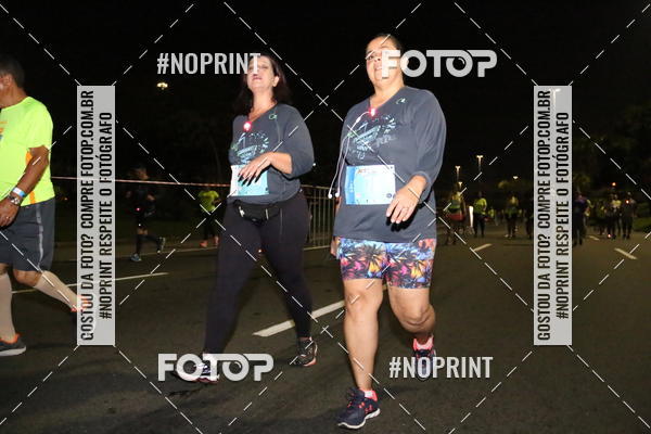 Buy your photos of the eventNight Run 2019 - Pop - Rio de Janeiro on Fotop