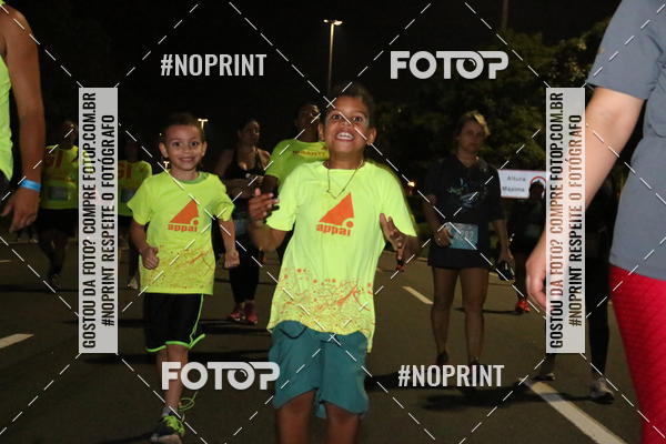 Buy your photos of the eventNight Run 2019 - Pop - Rio de Janeiro on Fotop
