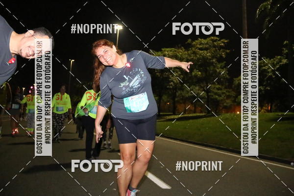 Buy your photos of the eventNight Run 2019 - Pop - Rio de Janeiro on Fotop