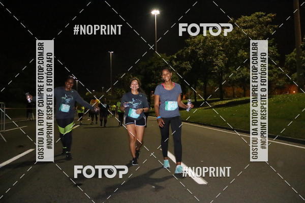 Buy your photos of the eventNight Run 2019 - Pop - Rio de Janeiro on Fotop