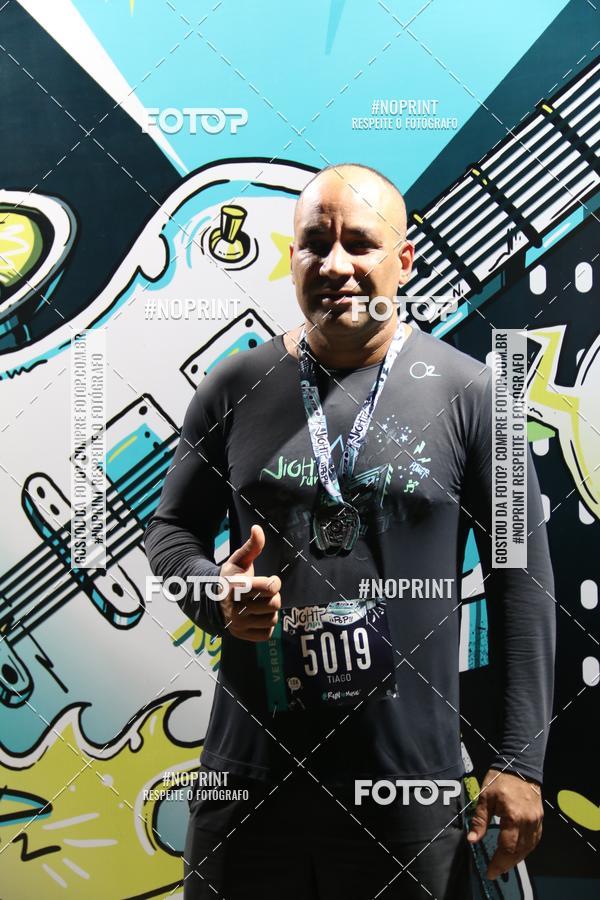 Buy your photos of the eventNight Run 2019 - Pop - Rio de Janeiro on Fotop