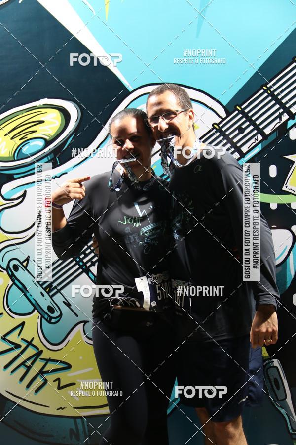 Buy your photos of the eventNight Run 2019 - Pop - Rio de Janeiro on Fotop