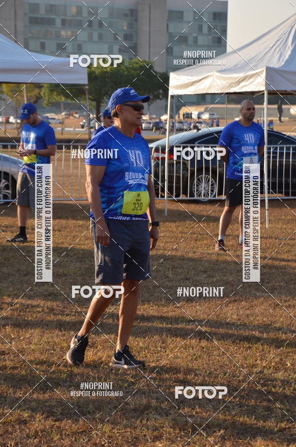 Achetez vos photos de l'�v�nementCORRIDA CORRE SEGUIDOR SEGUE-ME 40 ANOS sur Fotop