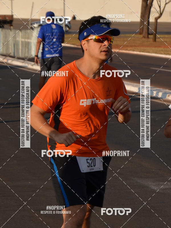 Achetez vos photos de l'�v�nementCORRIDA CORRE SEGUIDOR SEGUE-ME 40 ANOS sur Fotop
