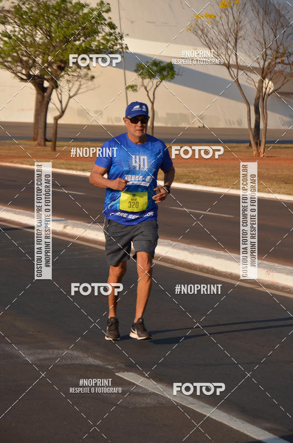 Achetez vos photos de l'�v�nementCORRIDA CORRE SEGUIDOR SEGUE-ME 40 ANOS sur Fotop