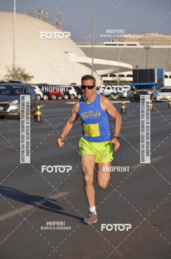 Achetez vos photos de l'�v�nementCORRIDA CORRE SEGUIDOR SEGUE-ME 40 ANOS sur Fotop