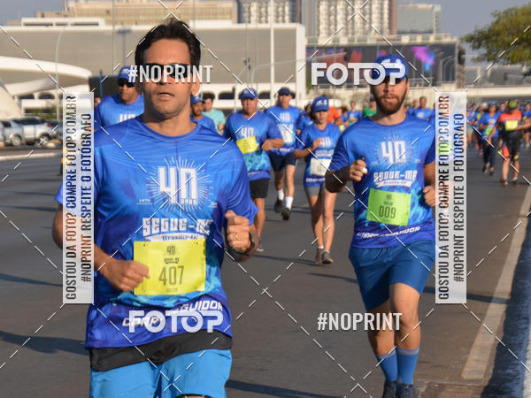 Acquista le foto dell'eventoCORRIDA CORRE SEGUIDOR SEGUE-ME 40 ANOS in Fotop