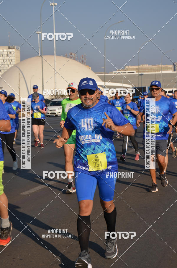 Compre as suas fotos do eventoCORRIDA CORRE SEGUIDOR SEGUE-ME 40 ANOS no Fotop