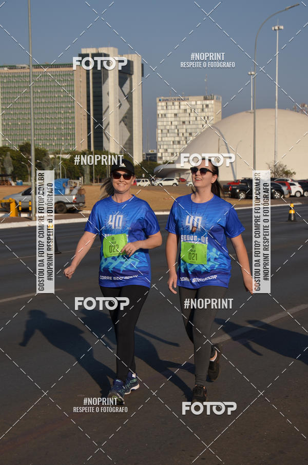 Compre as suas fotos do eventoCORRIDA CORRE SEGUIDOR SEGUE-ME 40 ANOS no Fotop