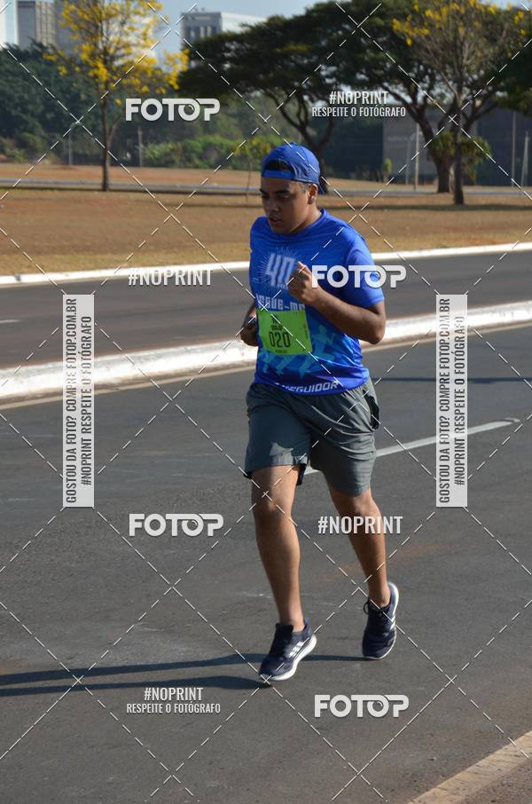 Achetez vos photos de l'�v�nementCORRIDA CORRE SEGUIDOR SEGUE-ME 40 ANOS sur Fotop