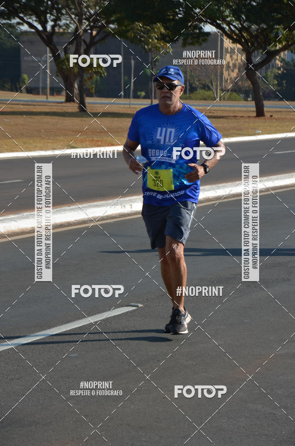 Achetez vos photos de l'�v�nementCORRIDA CORRE SEGUIDOR SEGUE-ME 40 ANOS sur Fotop