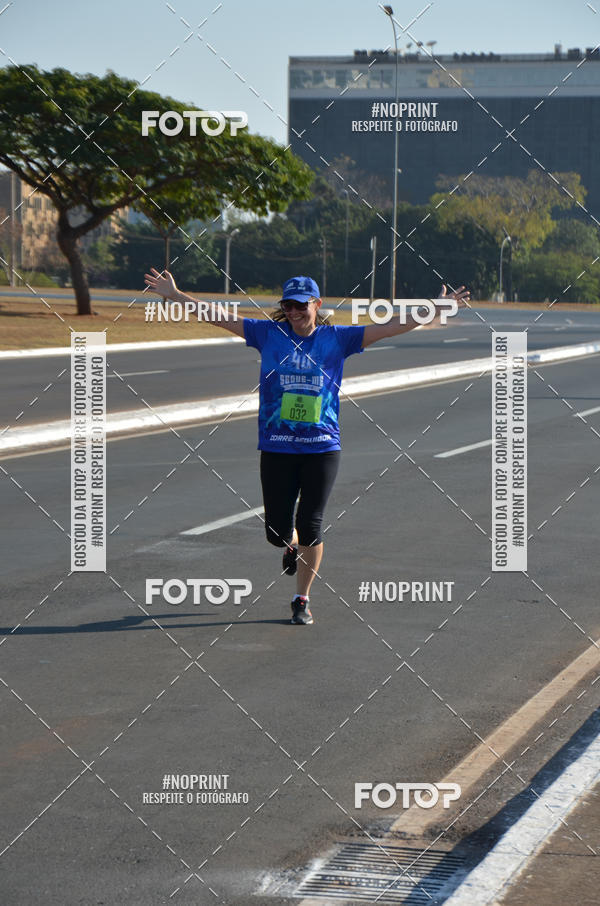 Achetez vos photos de l'�v�nementCORRIDA CORRE SEGUIDOR SEGUE-ME 40 ANOS sur Fotop