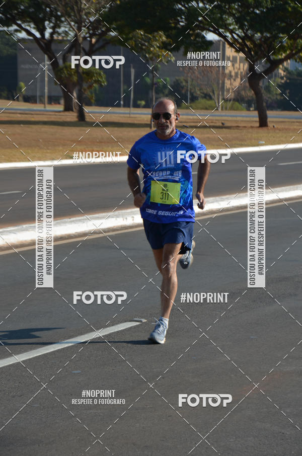 Achetez vos photos de l'�v�nementCORRIDA CORRE SEGUIDOR SEGUE-ME 40 ANOS sur Fotop