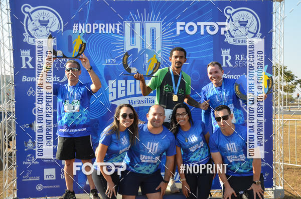 Buy your photos of the eventCORRIDA CORRE SEGUIDOR SEGUE-ME 40 ANOS on Fotop