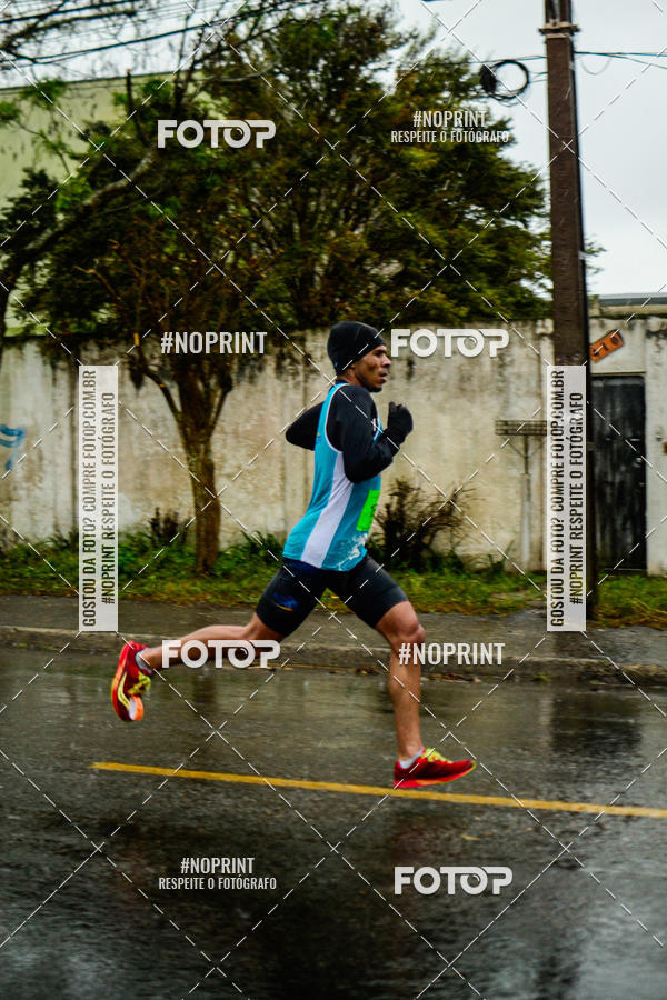 Buy your photos of the eventMEIA MARATONA DE PINHAIS UNINTER 2019 on Fotop