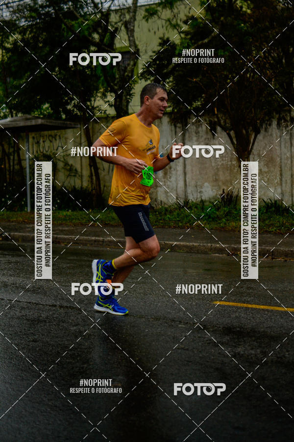 Buy your photos of the eventMEIA MARATONA DE PINHAIS UNINTER 2019 on Fotop