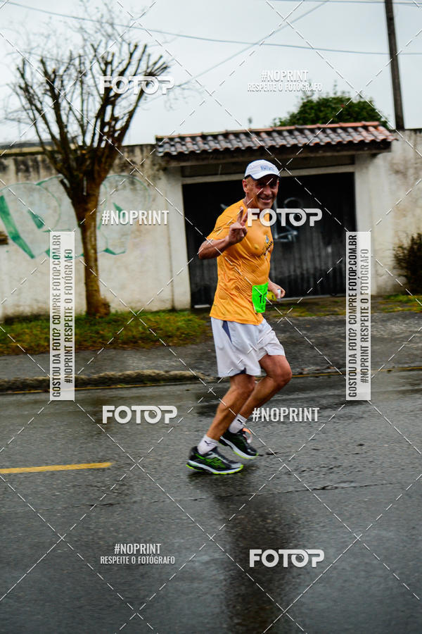 Buy your photos of the eventMEIA MARATONA DE PINHAIS UNINTER 2019 on Fotop