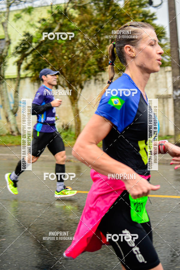 Buy your photos of the eventMEIA MARATONA DE PINHAIS UNINTER 2019 on Fotop