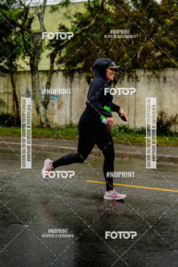 Buy your photos of the eventMEIA MARATONA DE PINHAIS UNINTER 2019 on Fotop