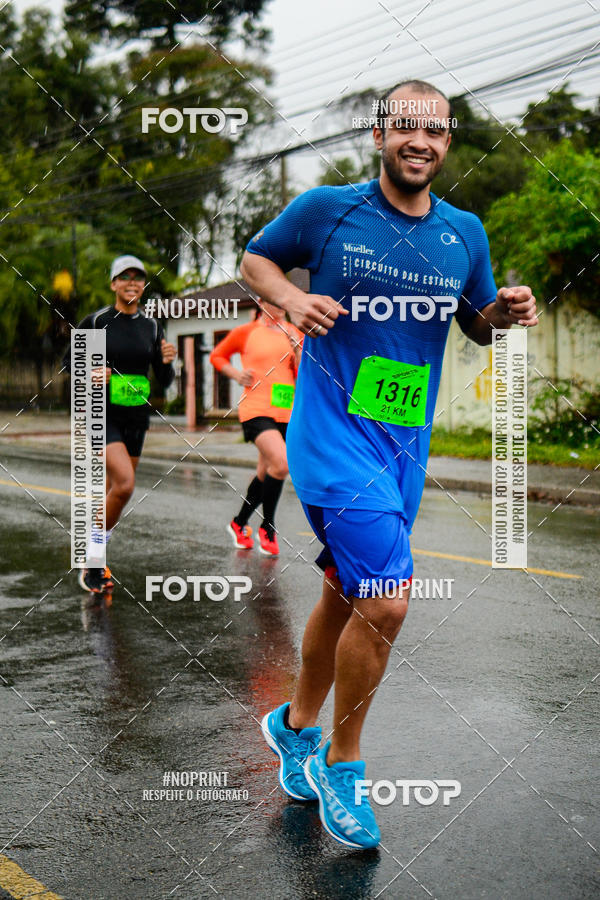 Buy your photos of the eventMEIA MARATONA DE PINHAIS UNINTER 2019 on Fotop