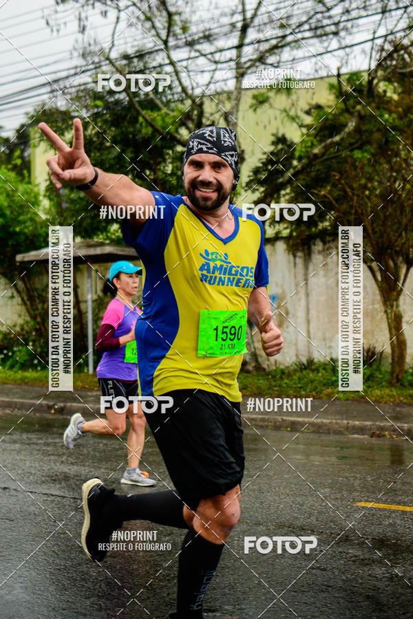 Buy your photos of the eventMEIA MARATONA DE PINHAIS UNINTER 2019 on Fotop