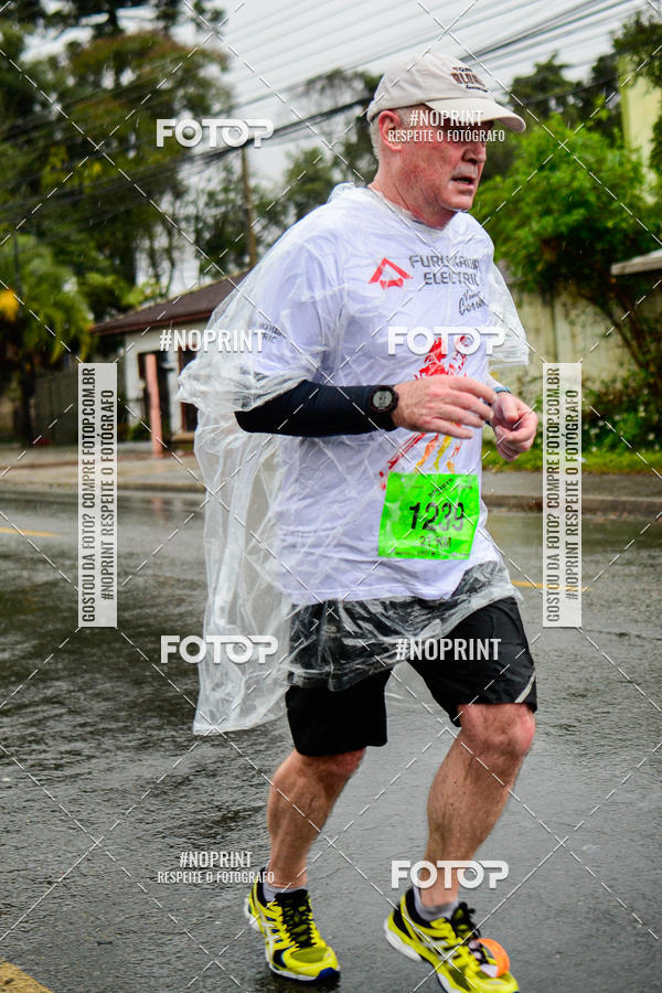 Buy your photos of the eventMEIA MARATONA DE PINHAIS UNINTER 2019 on Fotop