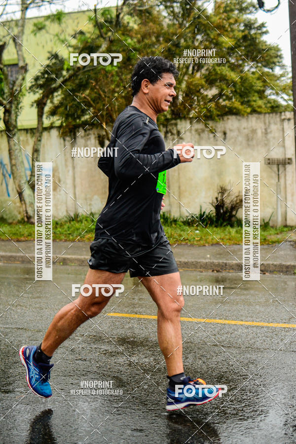 Buy your photos of the eventMEIA MARATONA DE PINHAIS UNINTER 2019 on Fotop