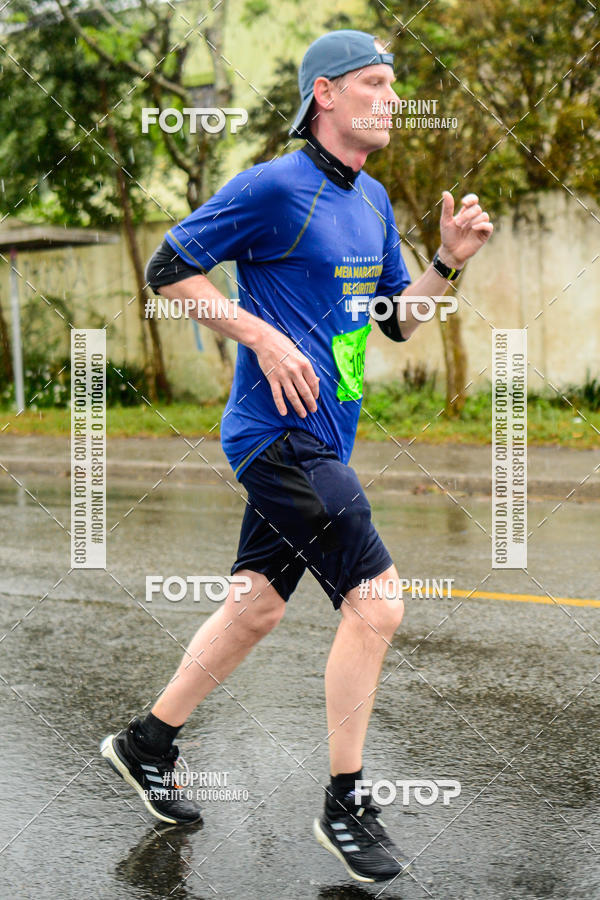 Buy your photos of the eventMEIA MARATONA DE PINHAIS UNINTER 2019 on Fotop