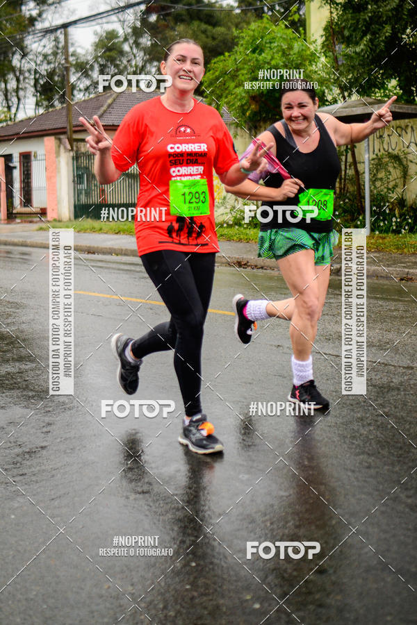 Buy your photos of the eventMEIA MARATONA DE PINHAIS UNINTER 2019 on Fotop