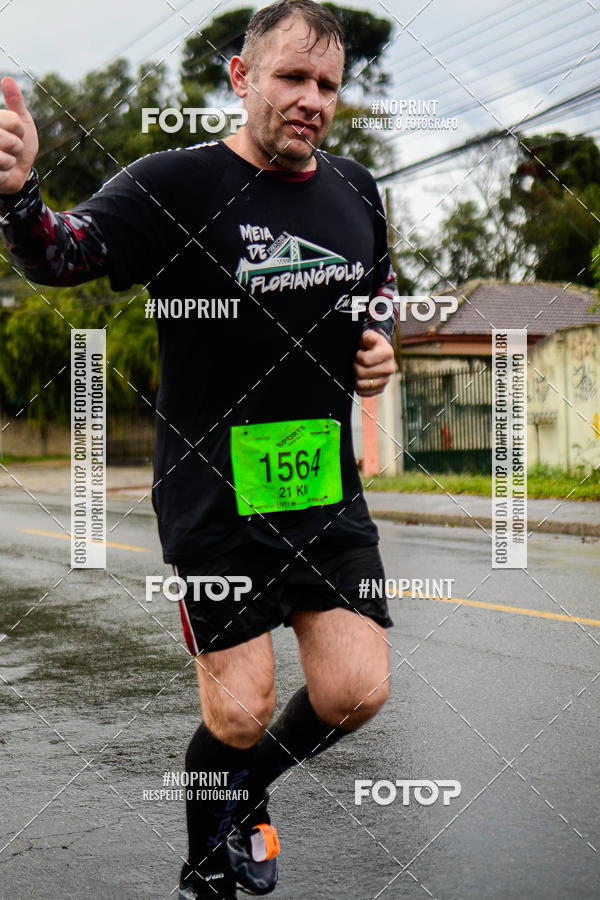 Buy your photos of the eventMEIA MARATONA DE PINHAIS UNINTER 2019 on Fotop