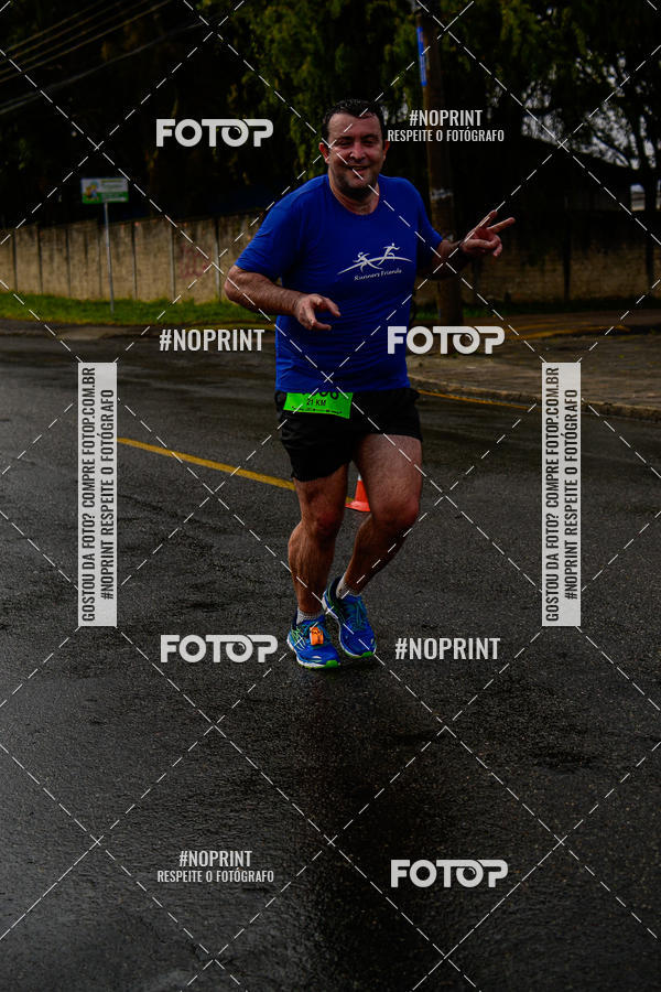 Buy your photos of the eventMEIA MARATONA DE PINHAIS UNINTER 2019 on Fotop