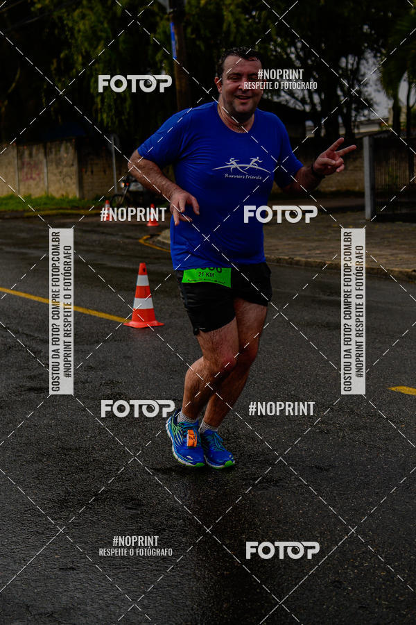 Buy your photos of the eventMEIA MARATONA DE PINHAIS UNINTER 2019 on Fotop