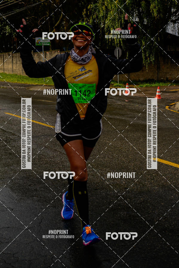 Buy your photos of the eventMEIA MARATONA DE PINHAIS UNINTER 2019 on Fotop