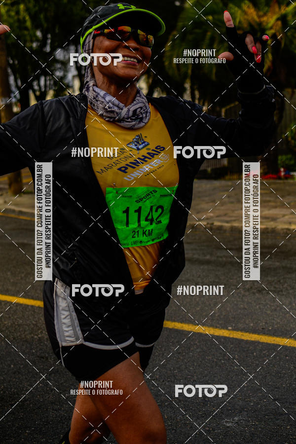 Buy your photos of the eventMEIA MARATONA DE PINHAIS UNINTER 2019 on Fotop