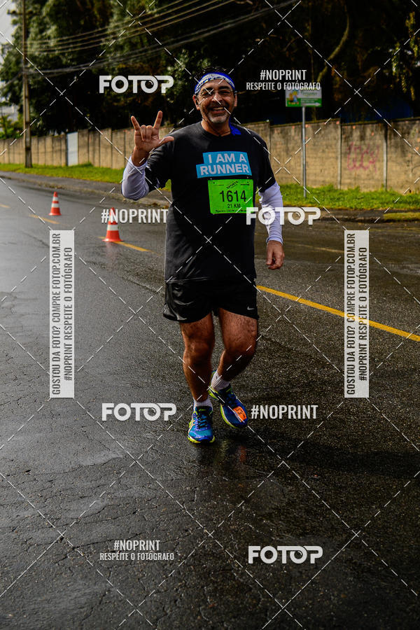 Buy your photos of the eventMEIA MARATONA DE PINHAIS UNINTER 2019 on Fotop