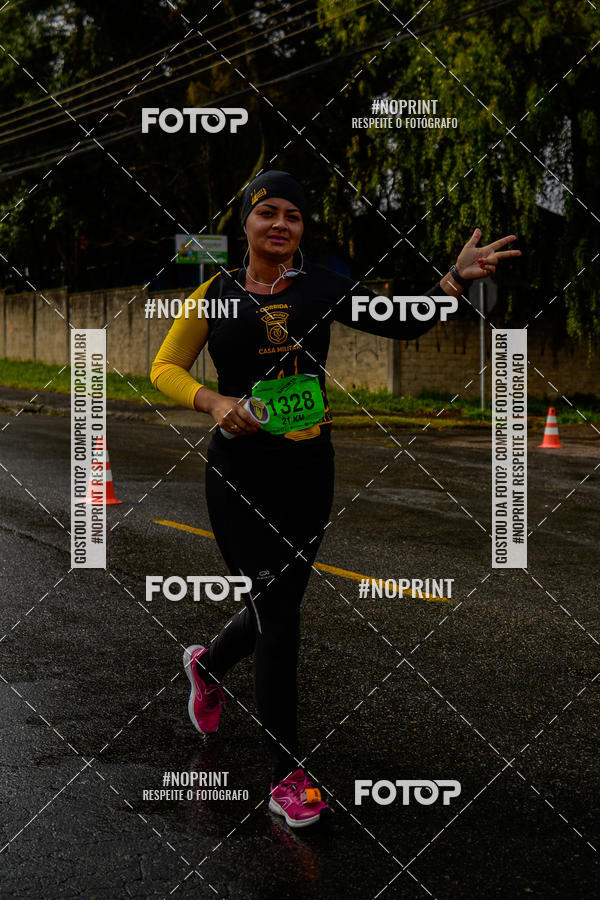 Buy your photos of the eventMEIA MARATONA DE PINHAIS UNINTER 2019 on Fotop